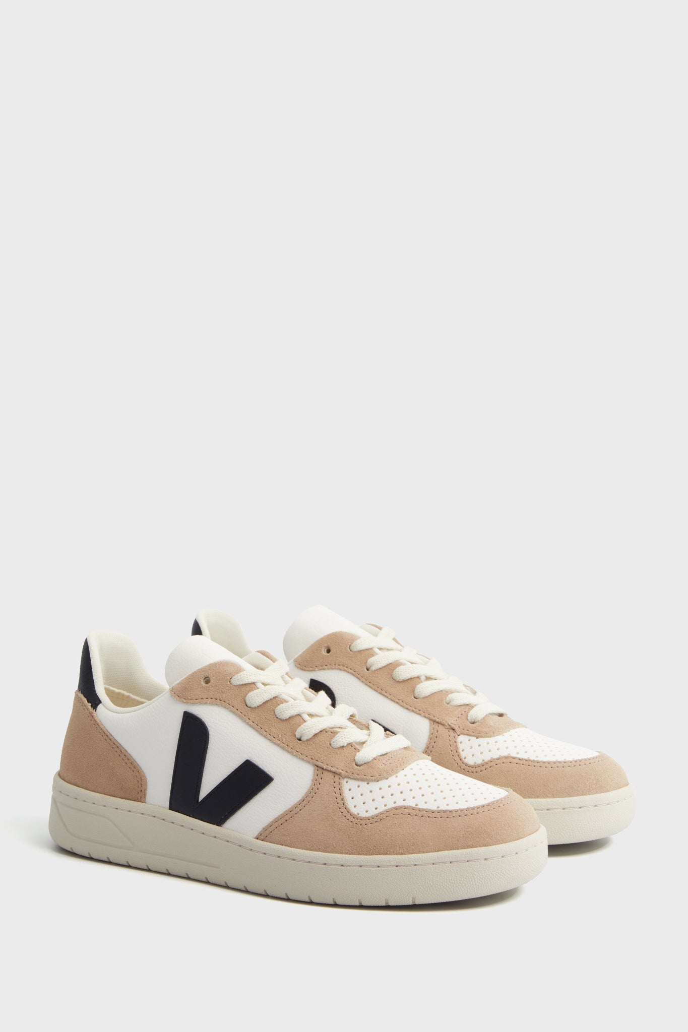 Veja Extra White Black Sahara V-10 Sneakers