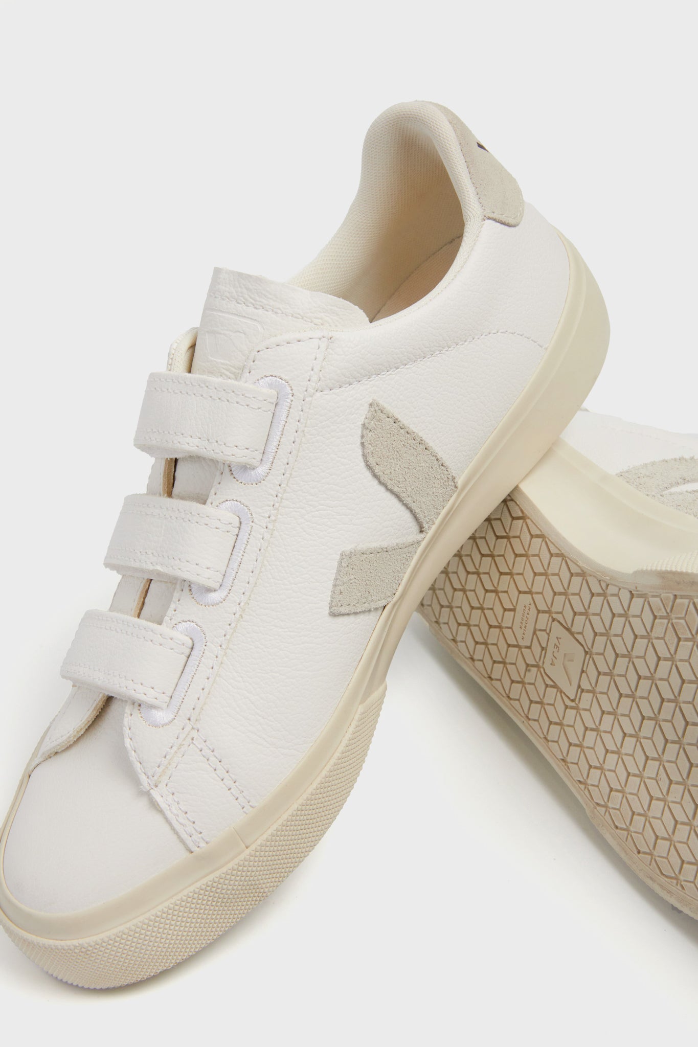 Veja Extra White Natural Recife Sneakers