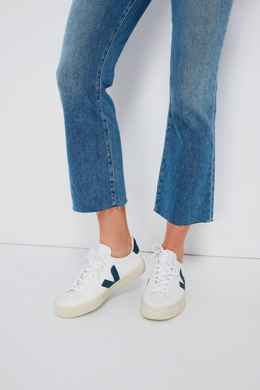 Veja Extra-White California Campo Sneakers