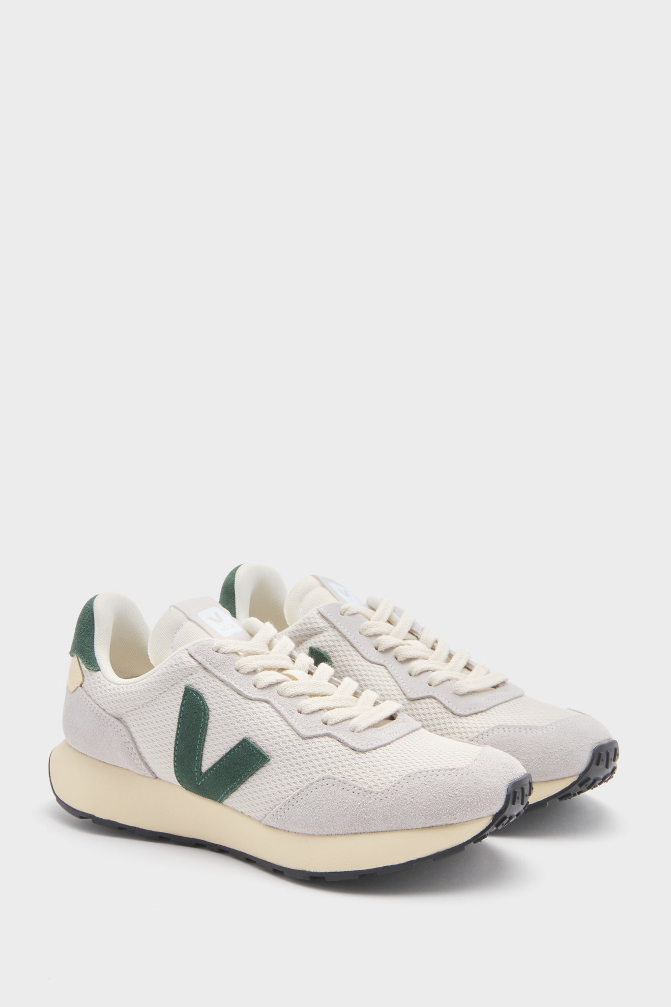 Veja Natural Cyprus Paulistana Sneakers