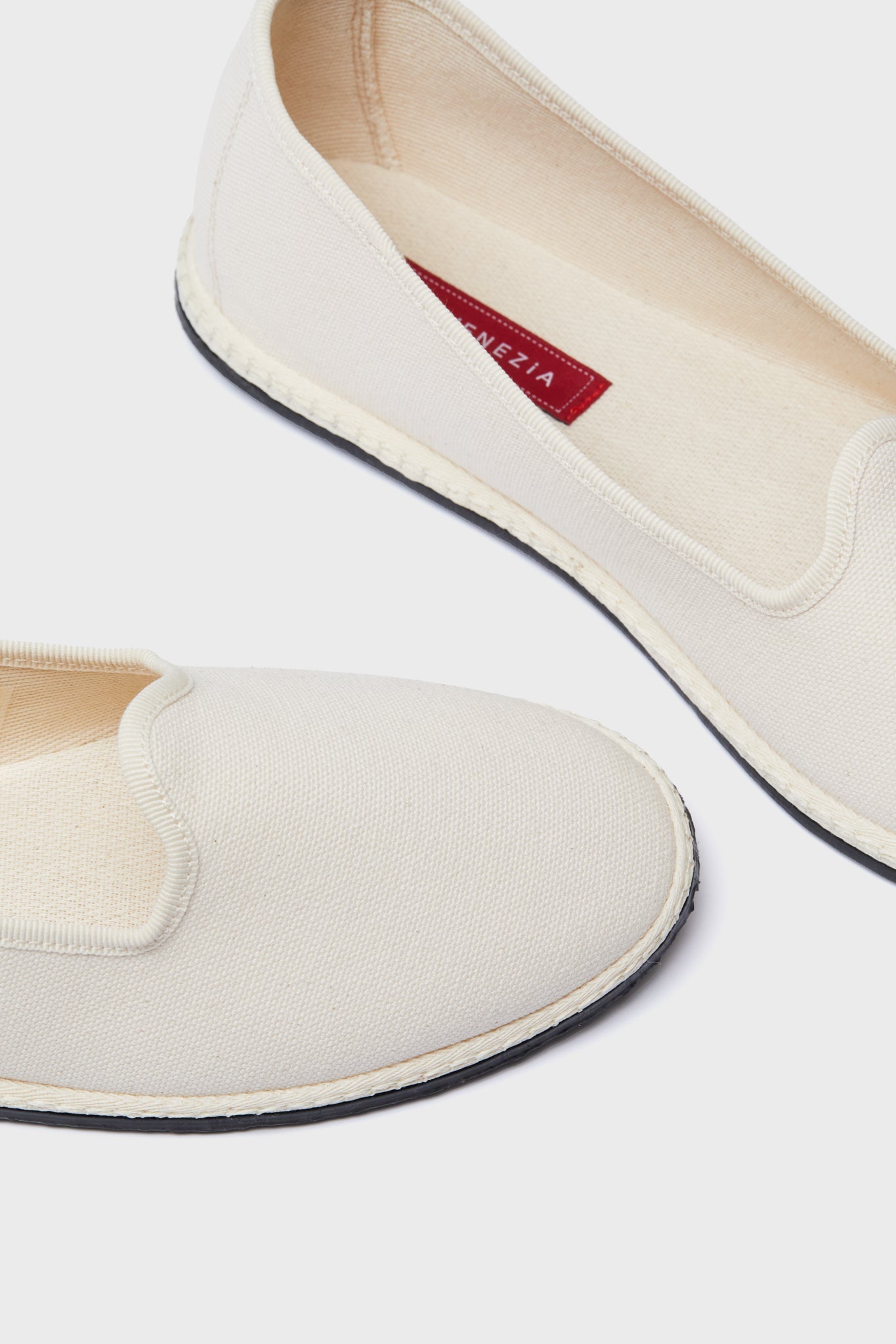  Ecru Classic Flats