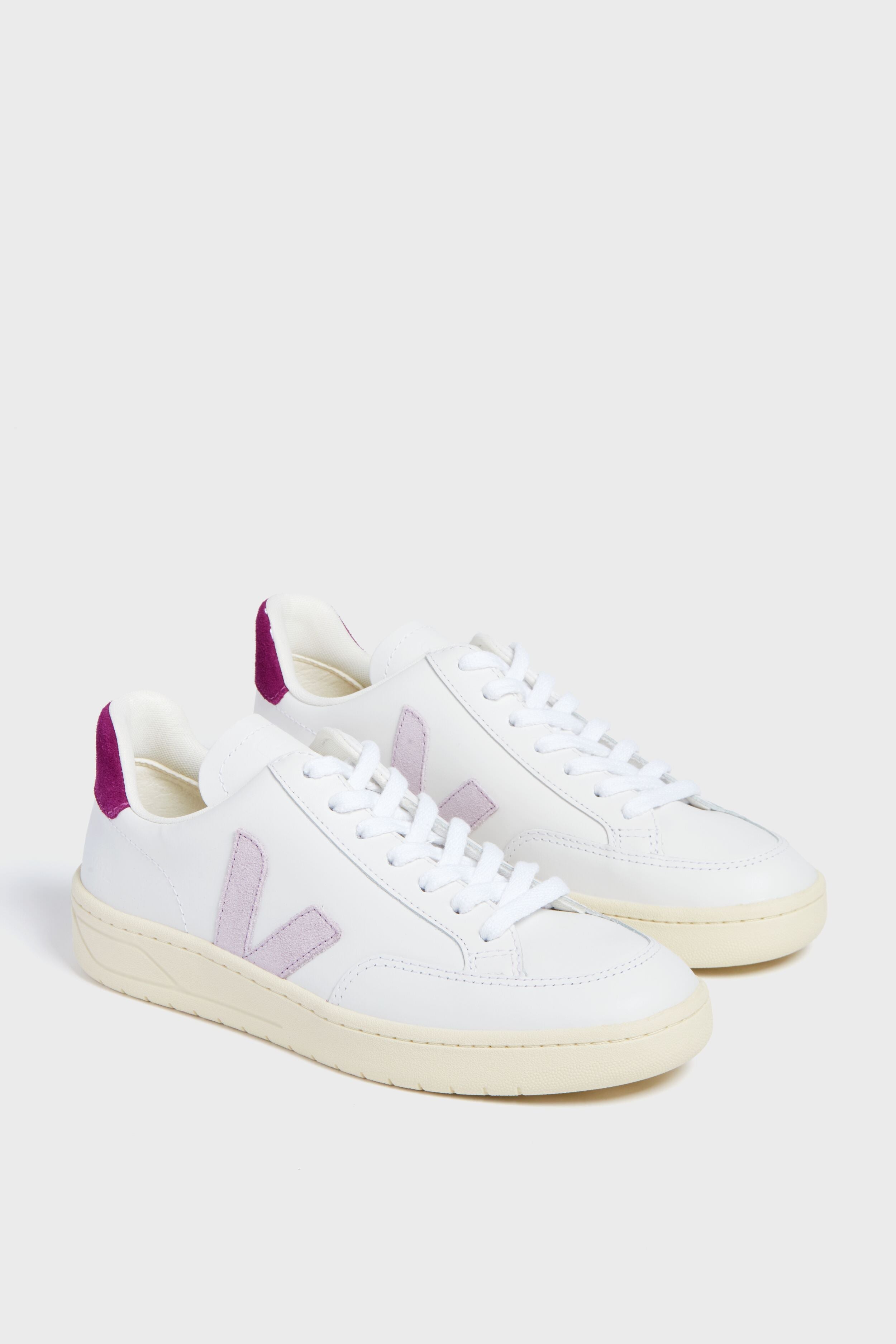 Veja Extra White Parme Magenta V-12 Sneakers