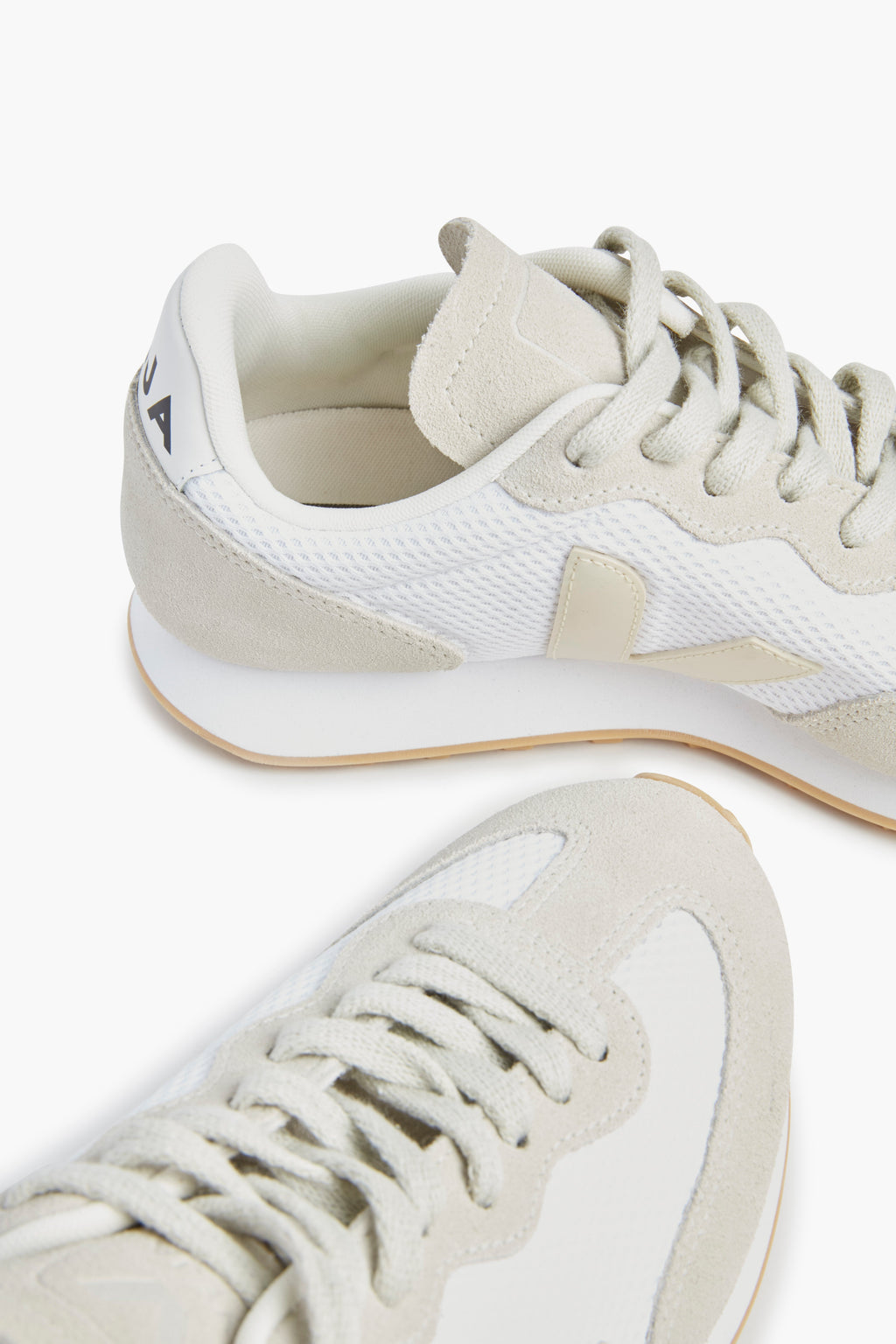 Veja White Pierre Natural Rio Branco Sneakers
