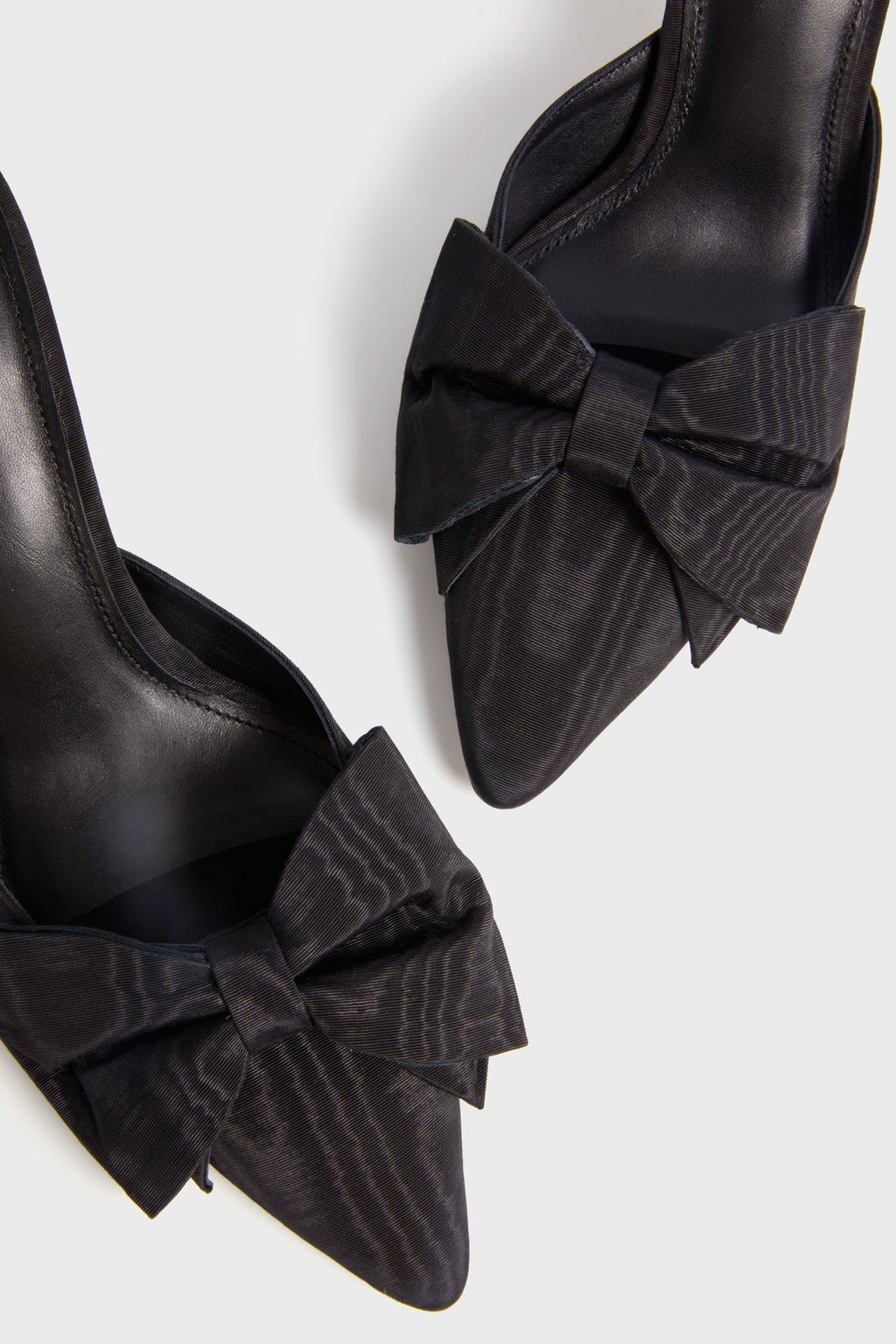  Black Elle Pumps