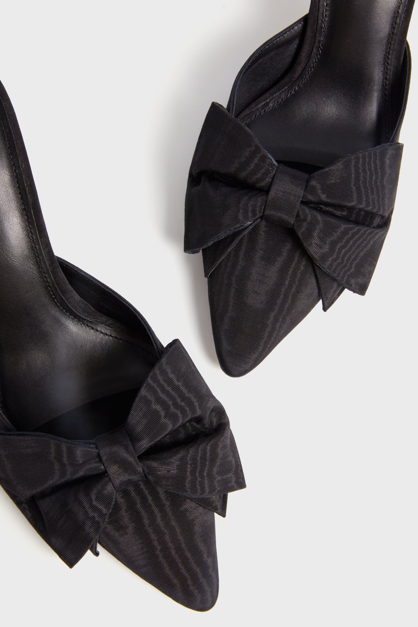  Black Elle Pumps