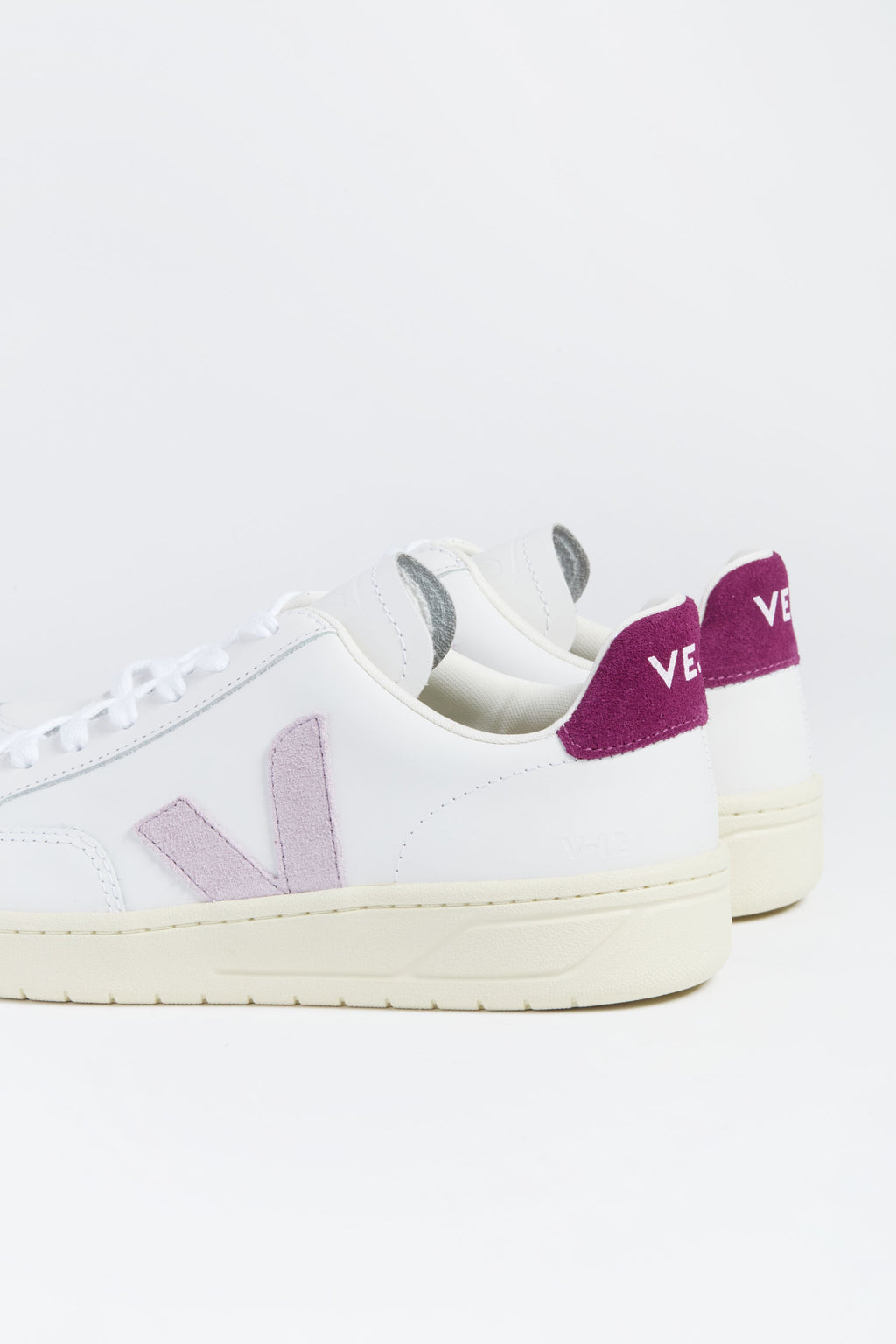 Veja Extra White Parme Magenta V-12 Sneakers