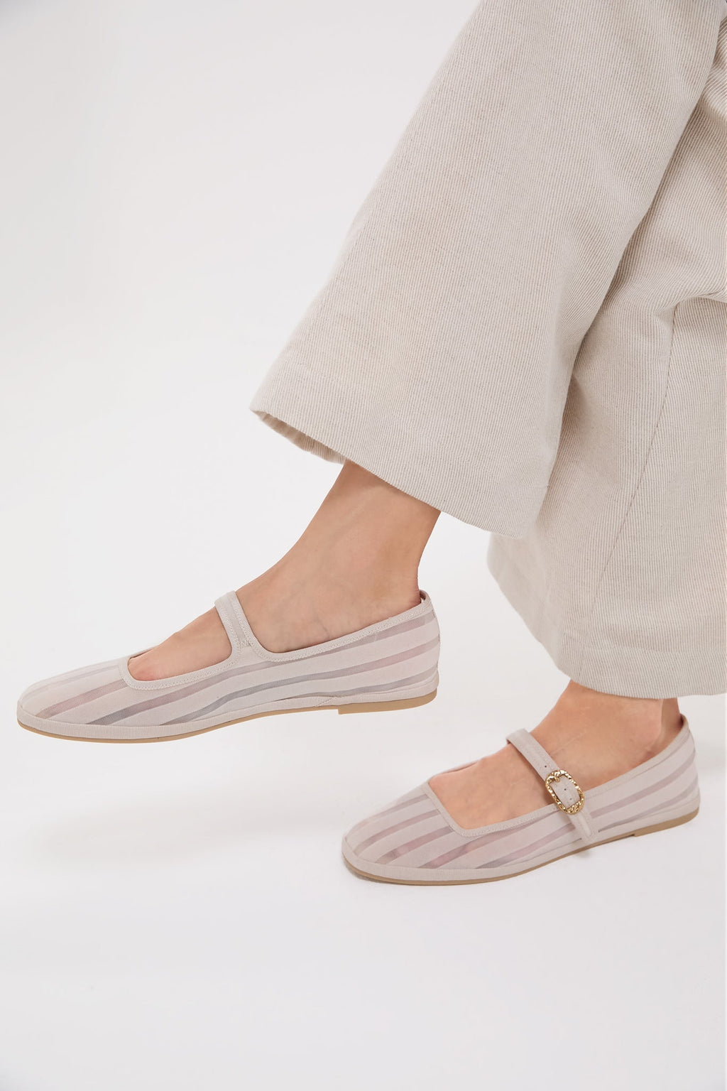 Dolce Vita Bone Tameka Flats