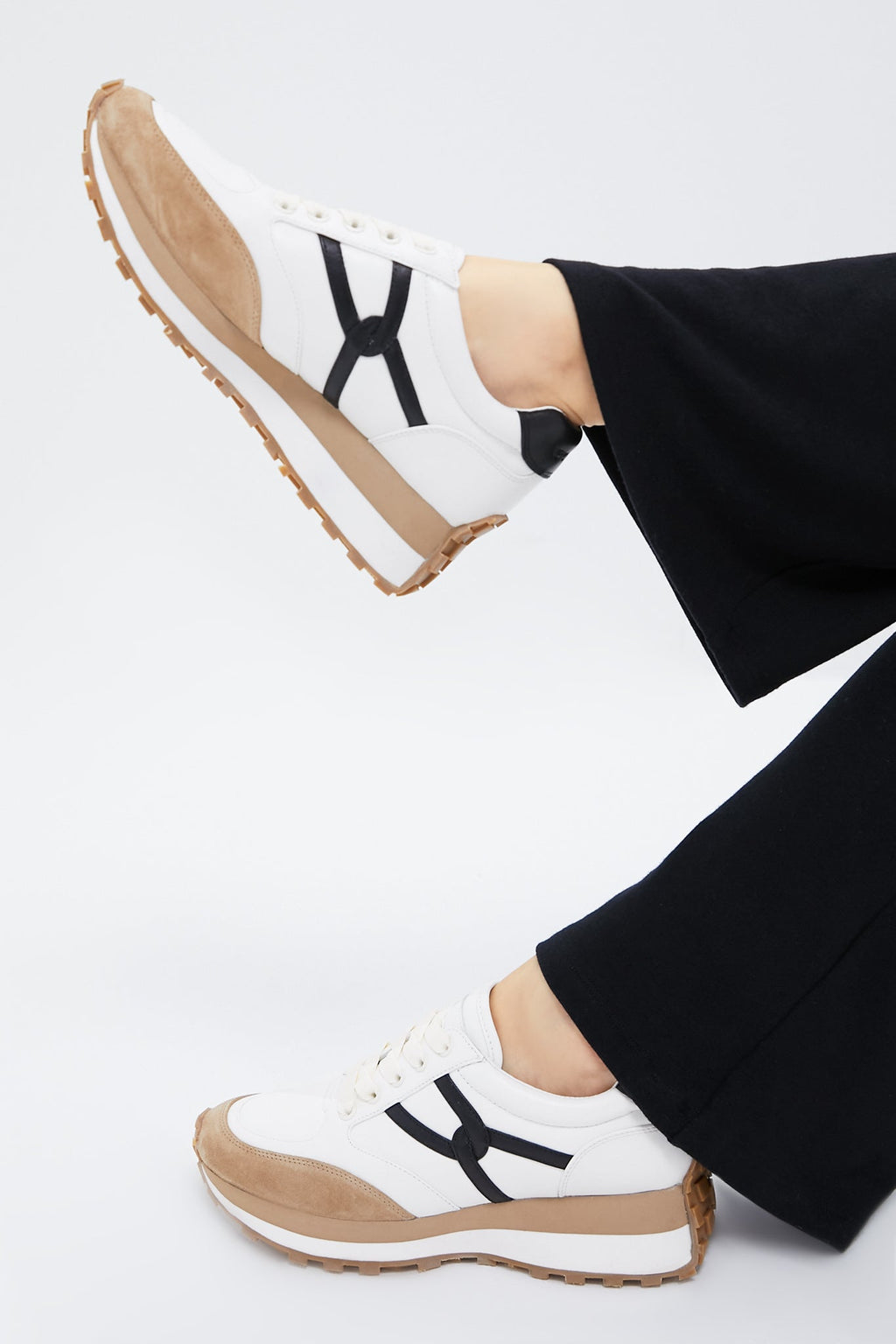 Veronica Beard Coconut And Black Valentina Sneakers