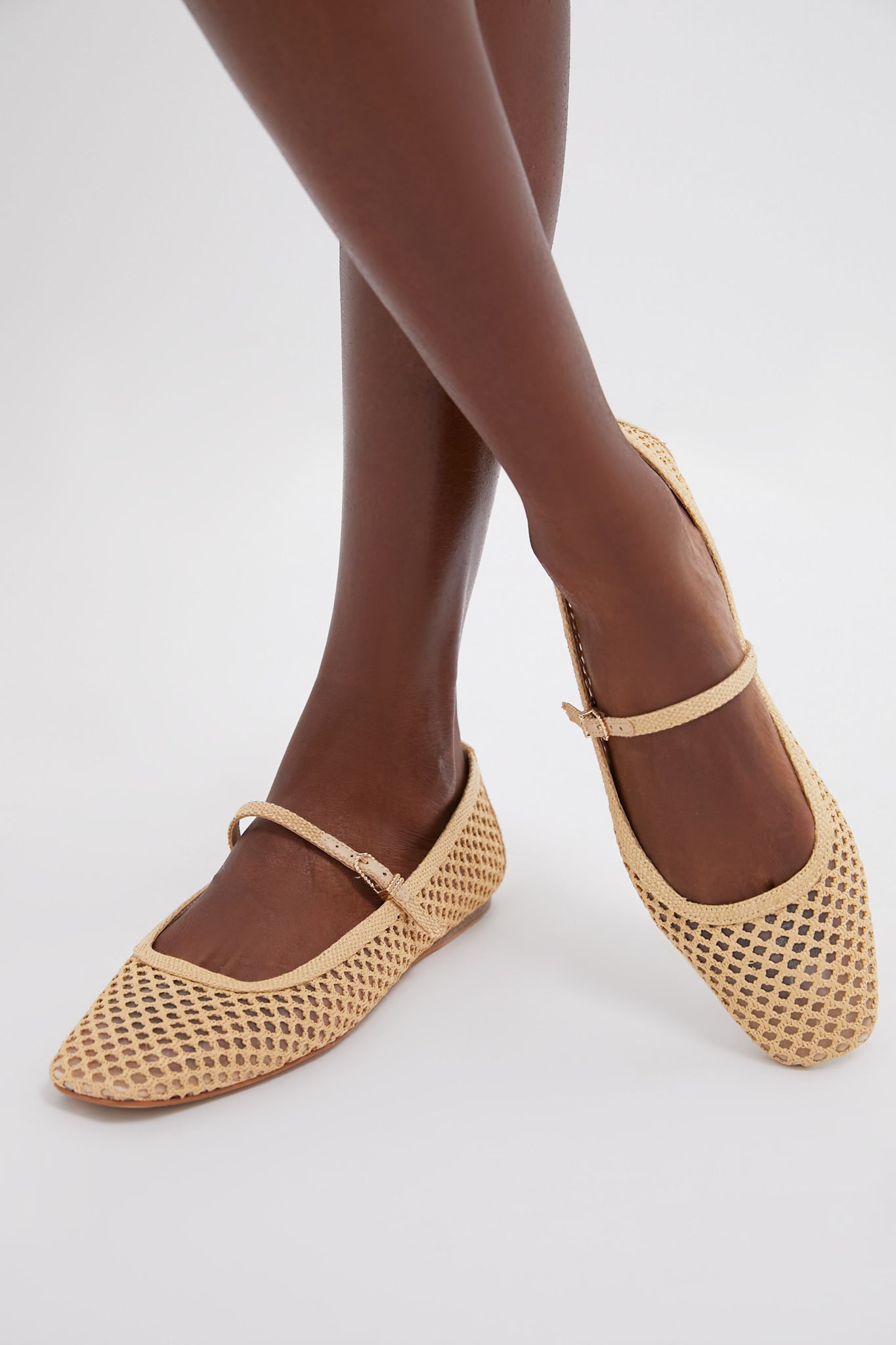 Dolce Vita Light Natural Reyes Flats
