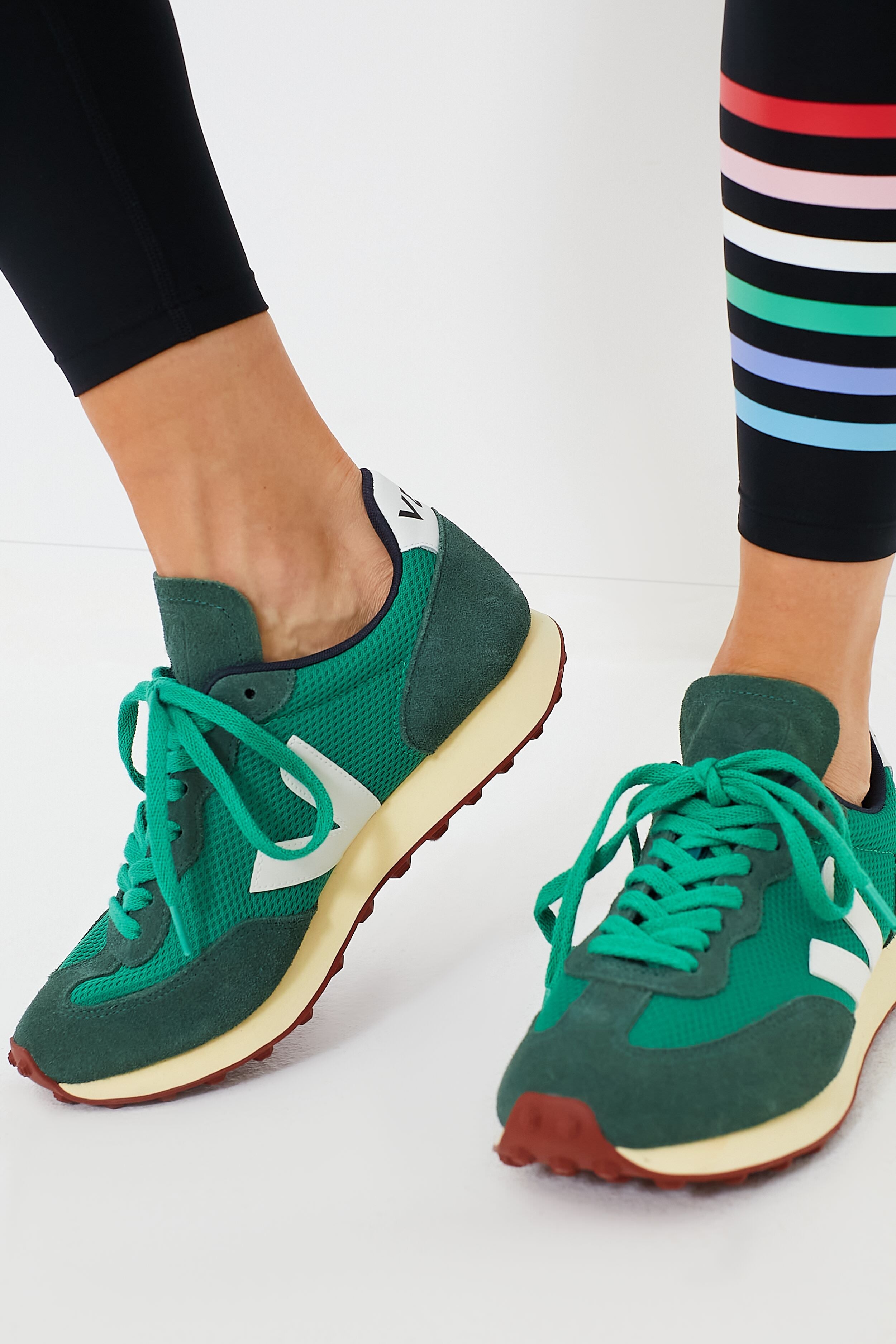 Veja Emeraude White Rio Branco Sneakers