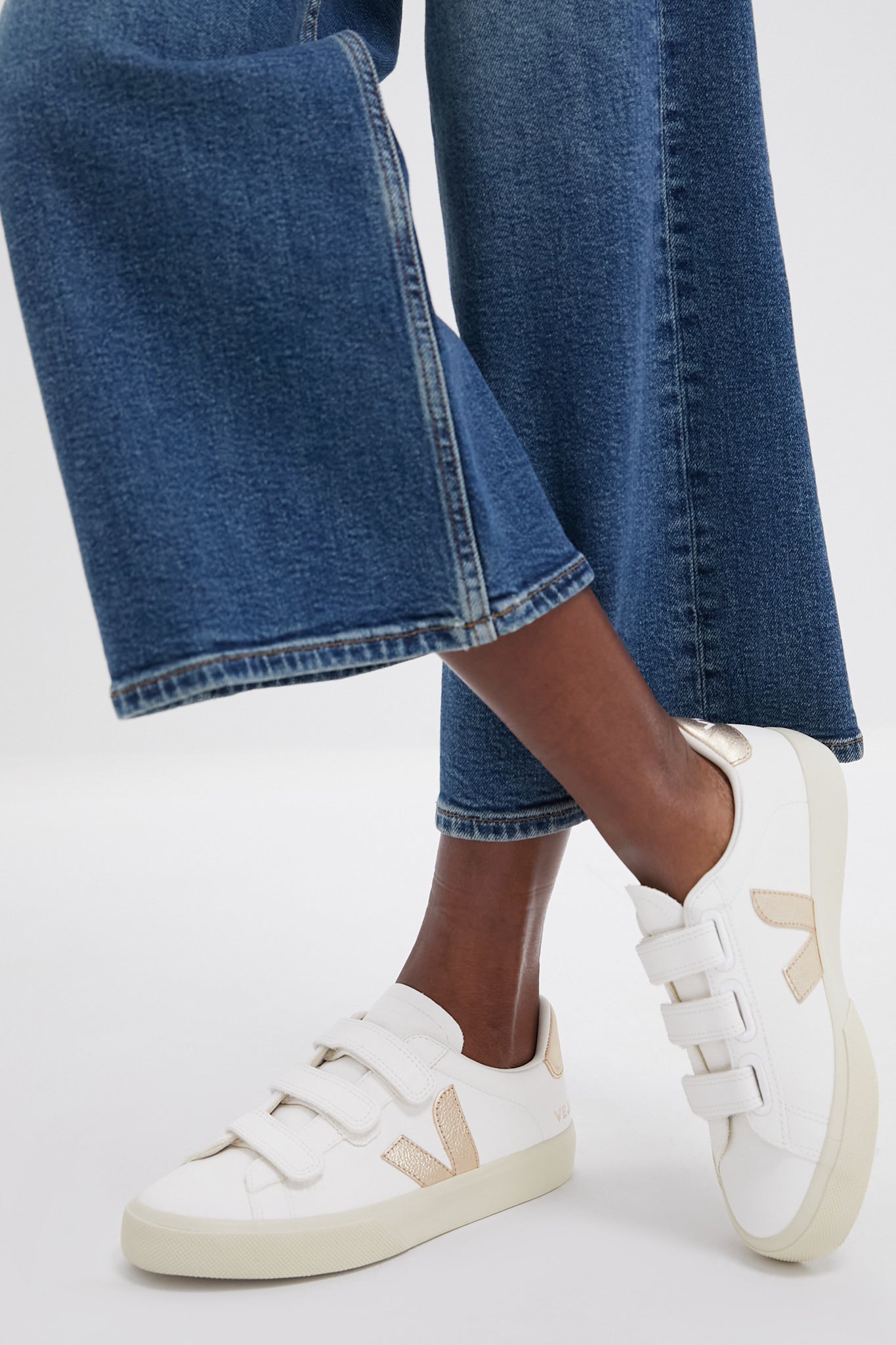 Veja Extra White Platine Recife Logo Sneakers