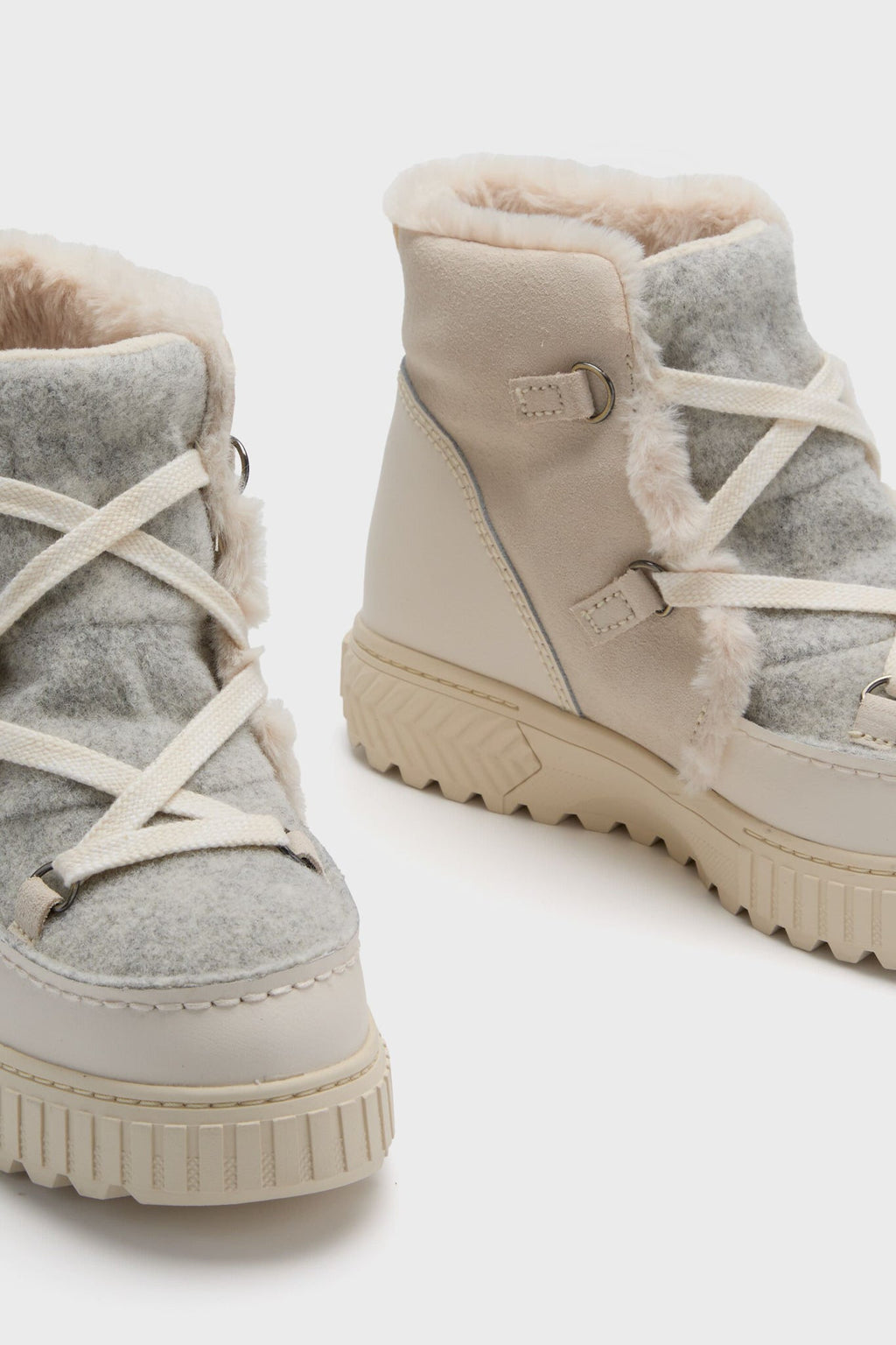 Sorel Chalk Ona Ave Alpine Boot WP