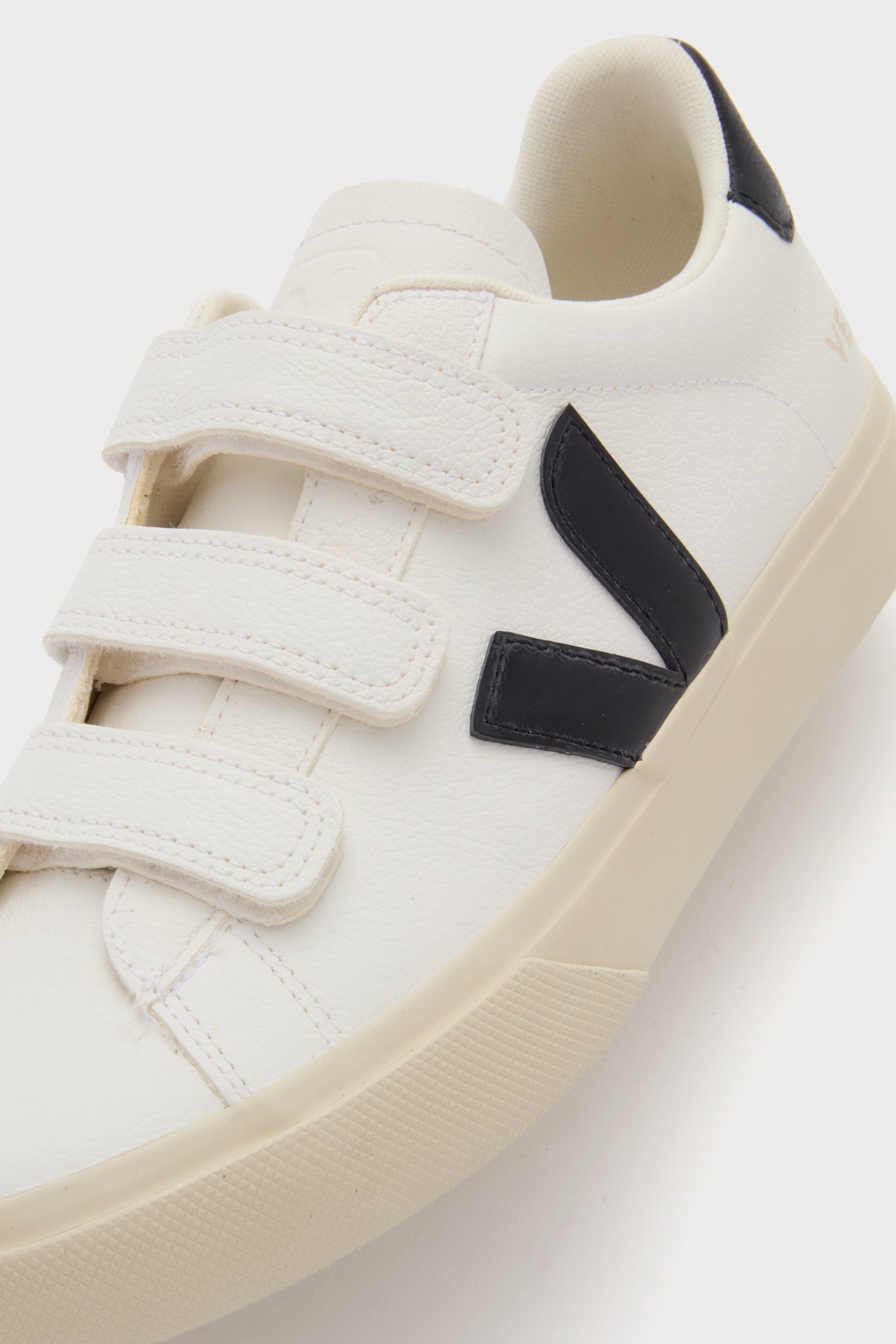 Veja Extra White Black Recife Sneakers
