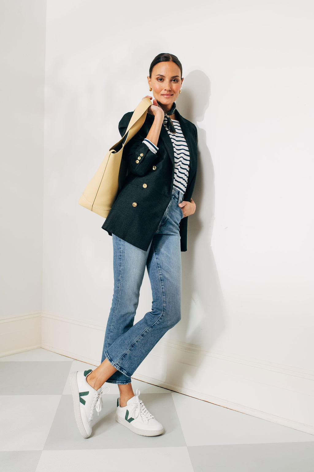 Veja Extra White Cyprus V-12 Sneakers